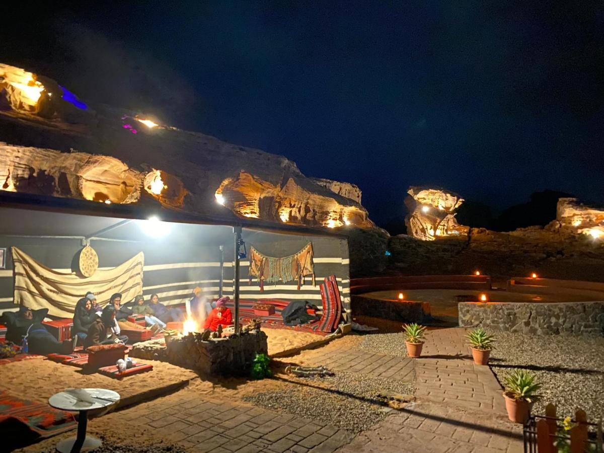 Desert Island Camp Wadi Rum Exteriér fotografie